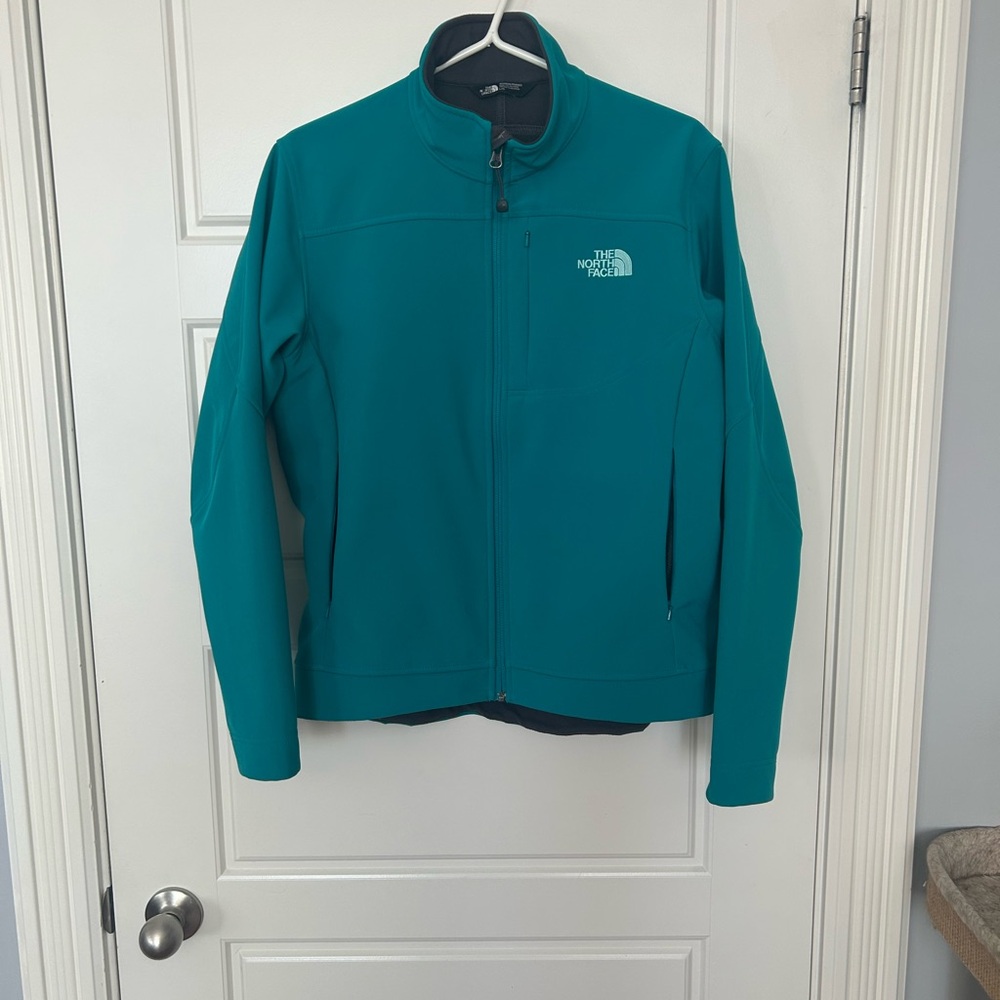 The North Face Women’s Vibrant Teal Performance Jacket